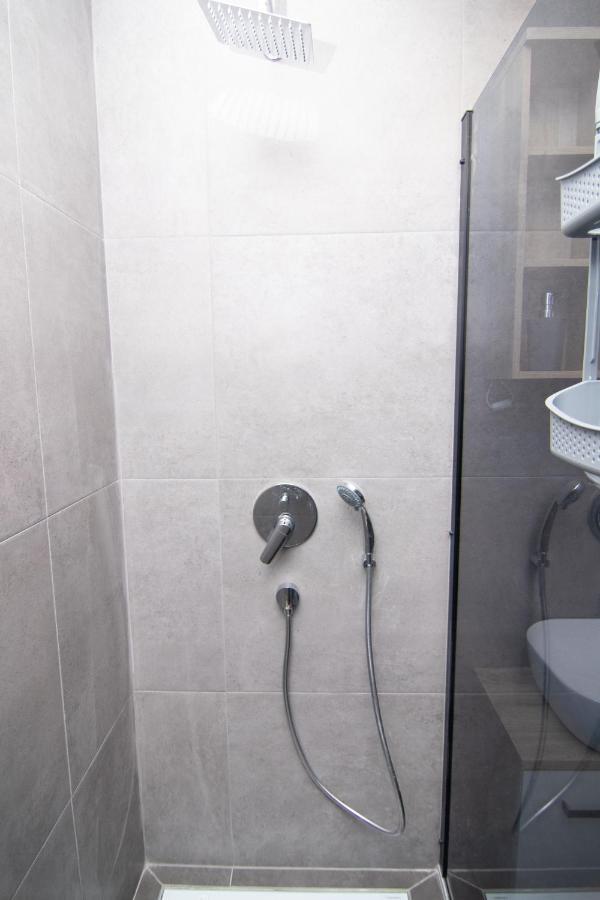 Valkane Beach Studio Apartment Pula Exterior foto