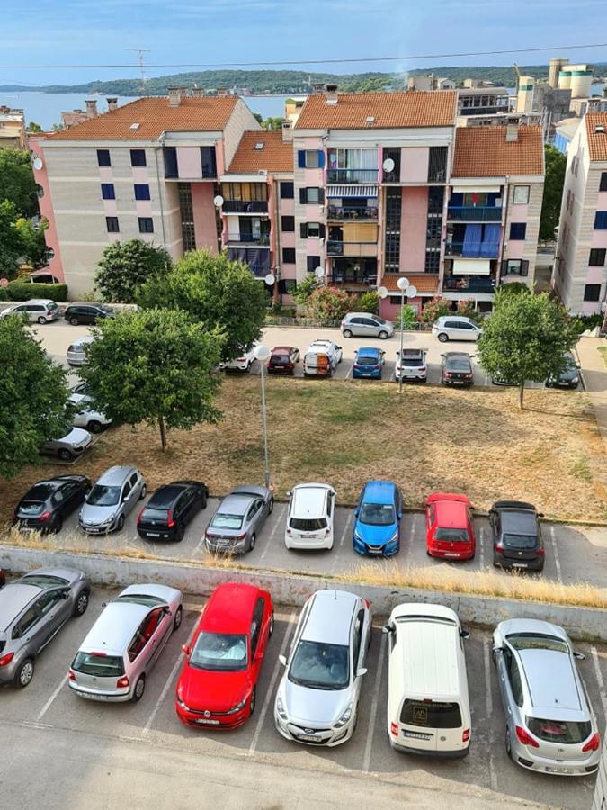 Valkane Beach Studio Apartment Pula Exterior foto